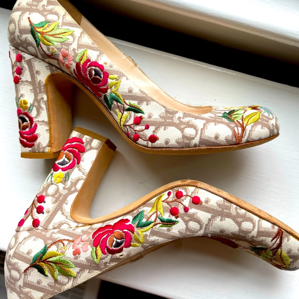Gorgeous Dior Pumps